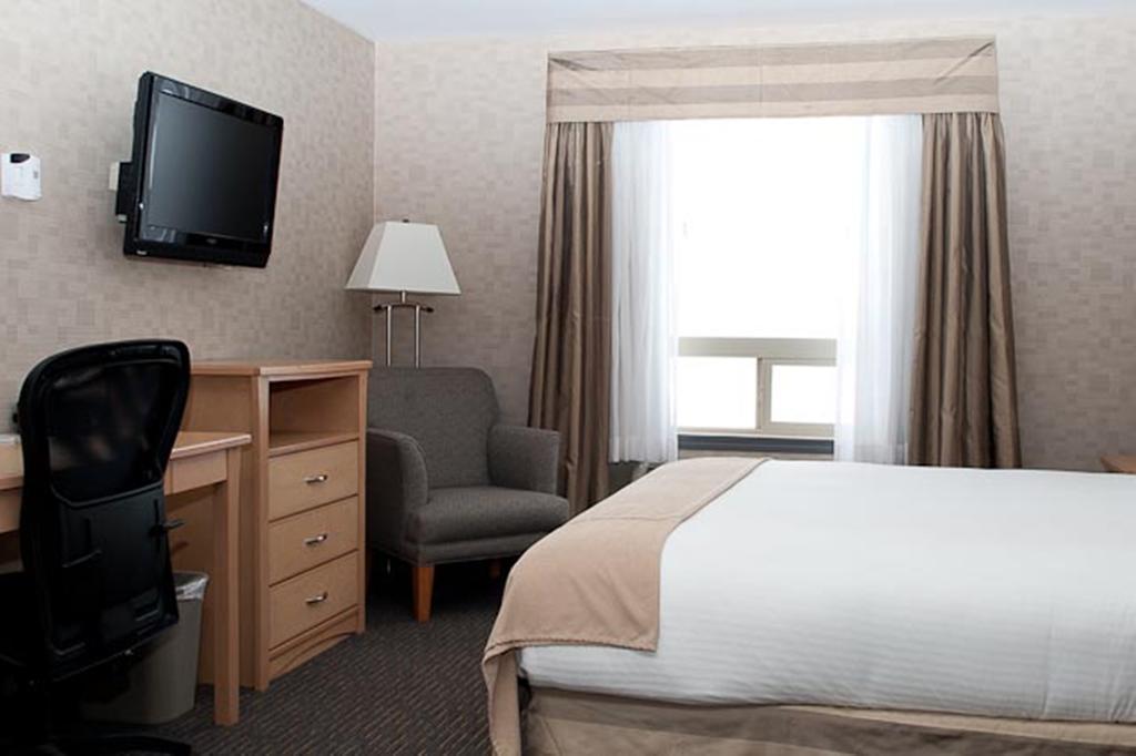Paradise Inn&Suites Valleyview Ruang foto