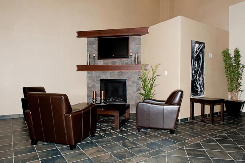 Paradise Inn&Suites Valleyview Bagian luar foto