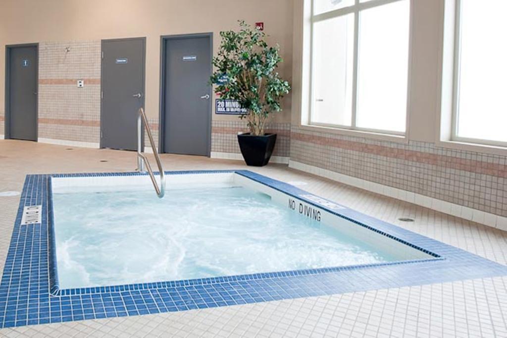 Paradise Inn&Suites Valleyview Bagian luar foto