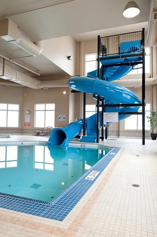 Paradise Inn&Suites Valleyview Bagian luar foto