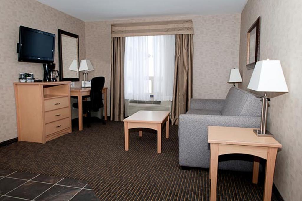 Paradise Inn&Suites Valleyview Bagian luar foto