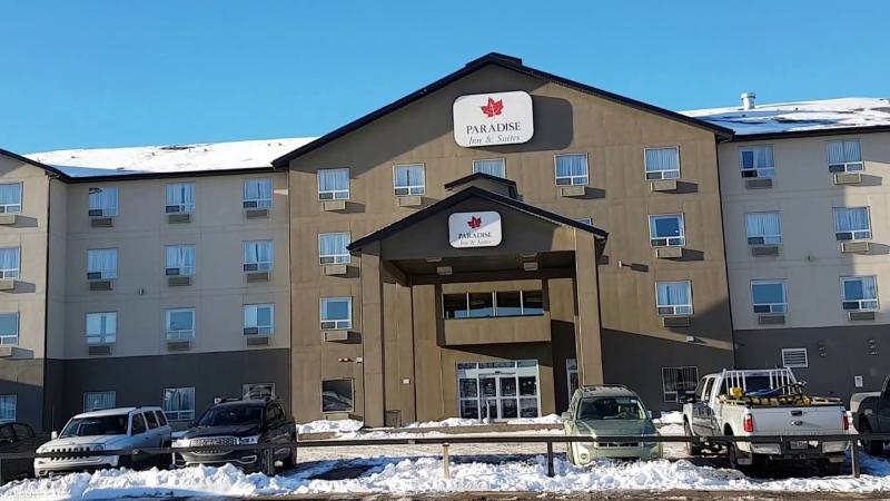 Paradise Inn&Suites Valleyview Bagian luar foto
